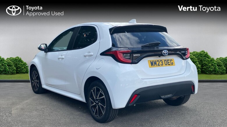 Toyota Yaris 1.5 Hybrid Design 5dr CVT Hybrid Hatchback